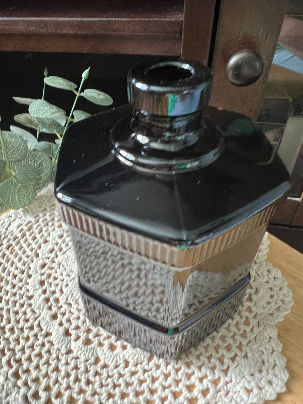 Glossy Deep Brown Fluted Hexagon Empty Glass Irish Whiskey Bottle L.L.S.